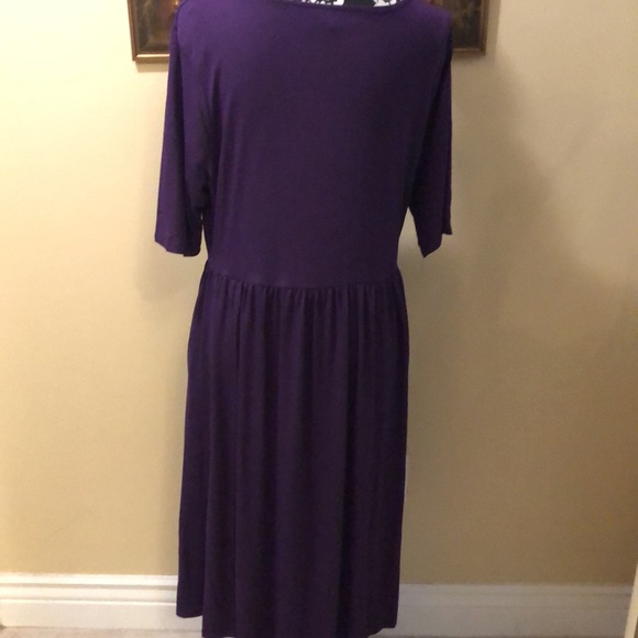 💜Zenana Outfitters plum purple comfy short sleeve t-shirt dress with pockets - Picture 5 of 10